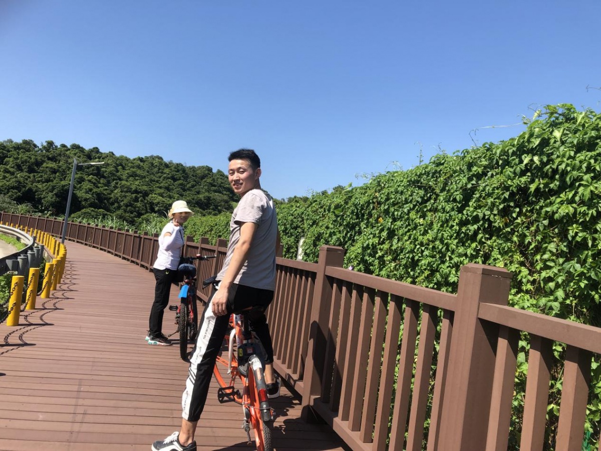 深圳風(fēng)向標(biāo)教育資源股份有限公司 深圳風(fēng)向標(biāo)教育資源股份有限公司