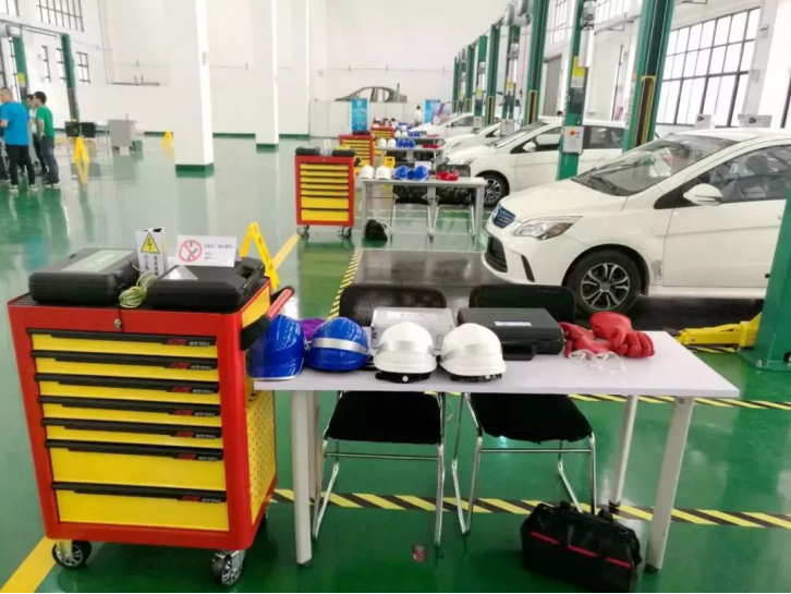 深圳風(fēng)向標(biāo)教育資源股份有限公司 深圳風(fēng)向標(biāo)教育資源股份有限公司