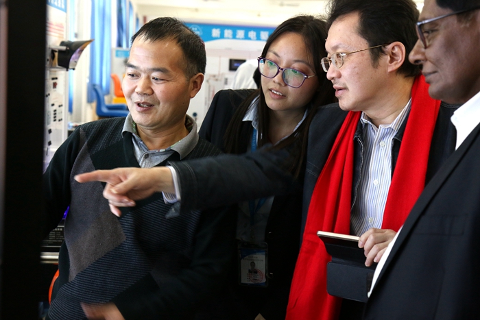 深圳風(fēng)向標(biāo)教育資源股份有限公司 深圳風(fēng)向標(biāo)教育資源股份有限公司