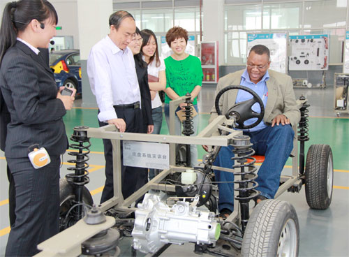 深圳風(fēng)向標(biāo)教育資源股份有限公司 深圳風(fēng)向標(biāo)教育資源股份有限公司