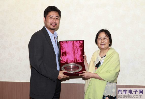 深圳風(fēng)向標(biāo)教育資源股份有限公司 深圳風(fēng)向標(biāo)教育資源股份有限公司