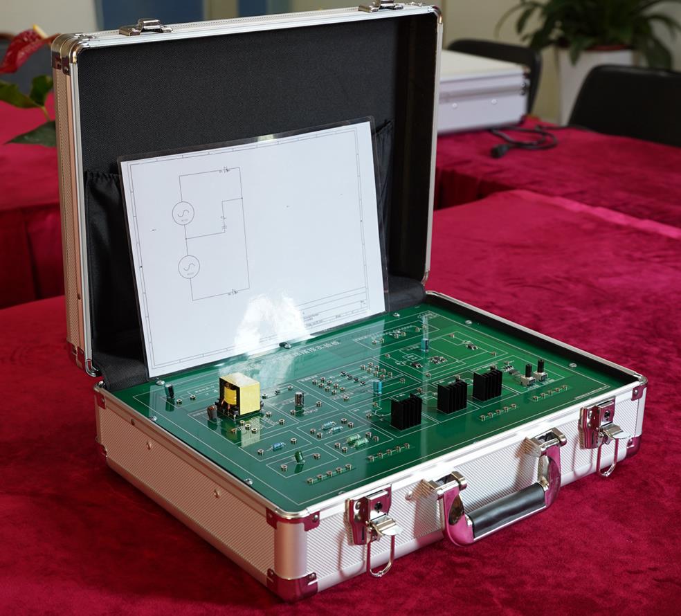 深圳風(fēng)向標(biāo)教育資源股份有限公司 深圳風(fēng)向標(biāo)教育資源股份有限公司