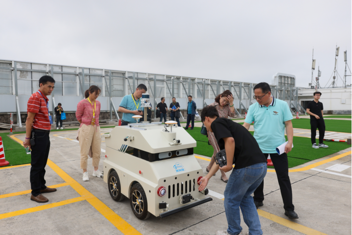 深圳風(fēng)向標(biāo)教育資源股份有限公司 深圳風(fēng)向標(biāo)教育資源股份有限公司