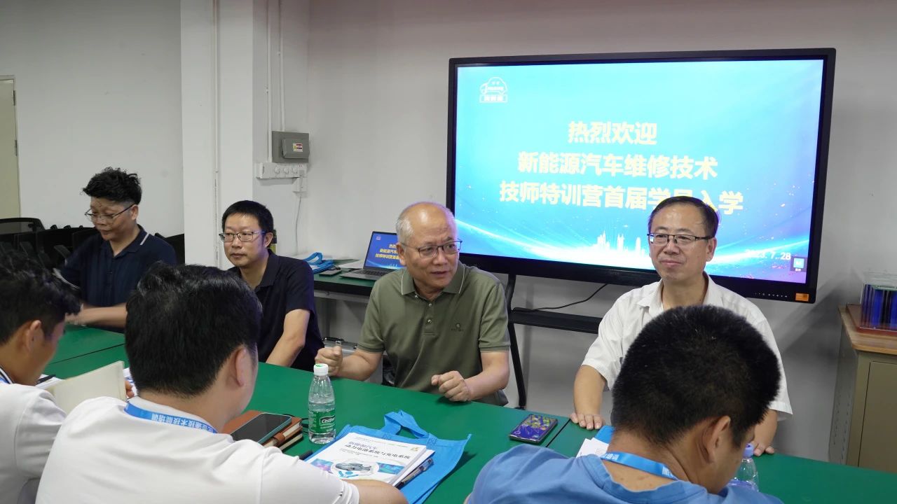 深圳風(fēng)向標(biāo)教育資源股份有限公司 深圳風(fēng)向標(biāo)教育資源股份有限公司