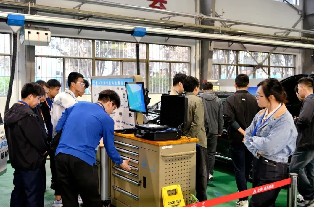 深圳風向標教育資源股份有限公司 深圳風向標教育資源股份有限公司