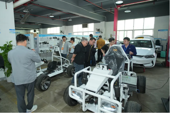 深圳風向標教育資源股份有限公司 深圳風向標教育資源股份有限公司